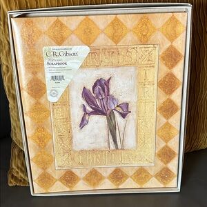 CR Gibson Scrapbook 12x14